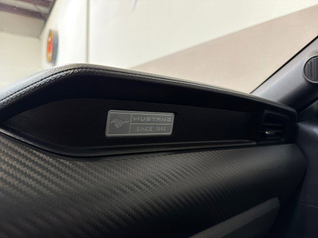 Used 2017 Ford Mustang Coupe image 25