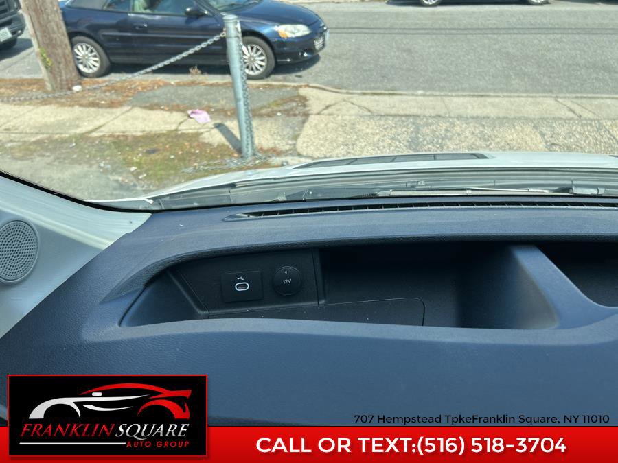 Used 2022 Ford Transit 350 XLT image 51