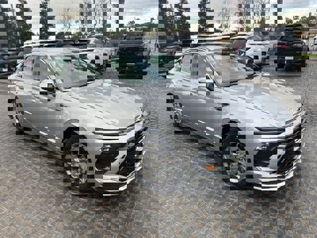 New 2025 Hyundai Sonata SE