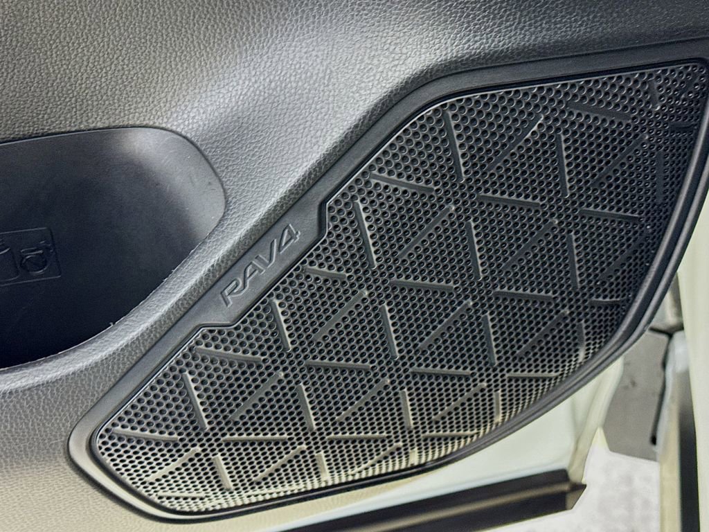 Used 2024 Toyota RAV4 XLE w/ Convenience Package image 22