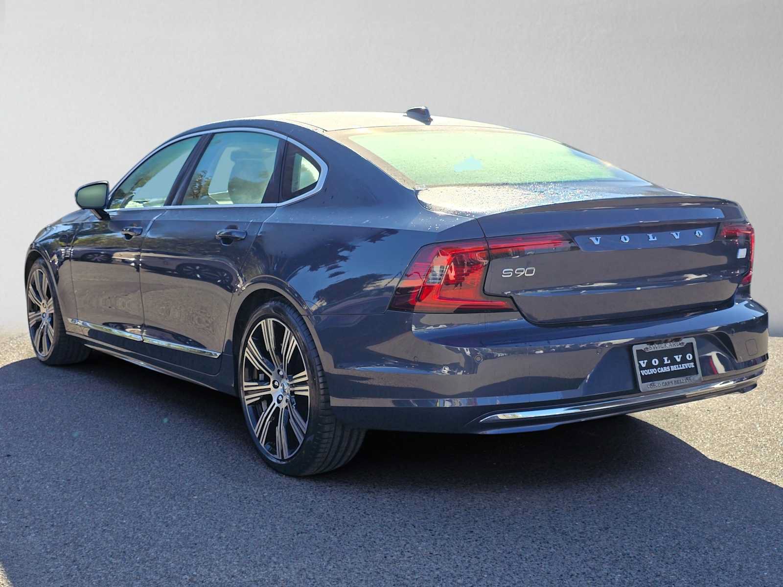 Certified 2024 Volvo S90 T8 Ultimate AWD/4WD image 6