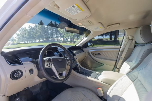 Used 2017 Ford Taurus SEL AWD/4WD image 9