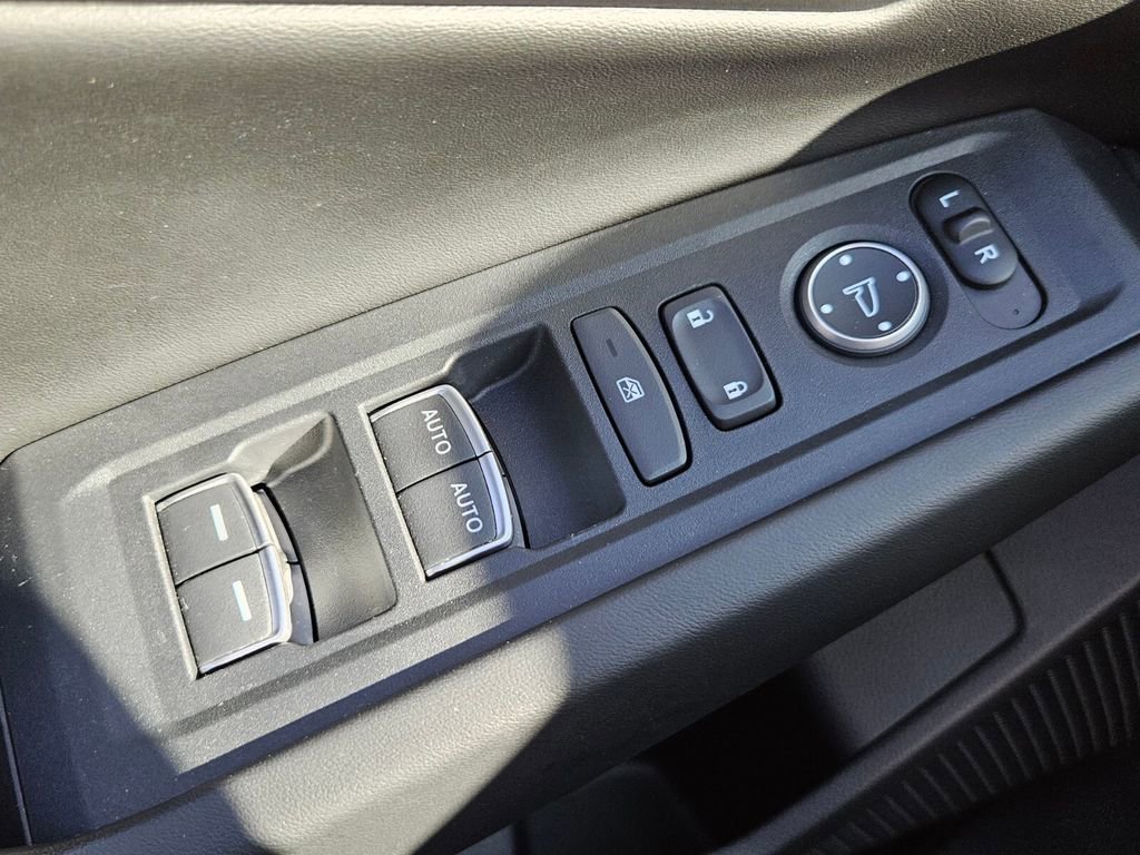 Certified 2023 Honda Accord EX image 30