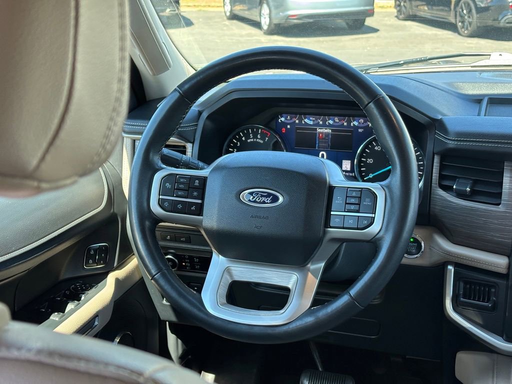 Used 2024 Ford Expedition Limited AWD/4WD image 28