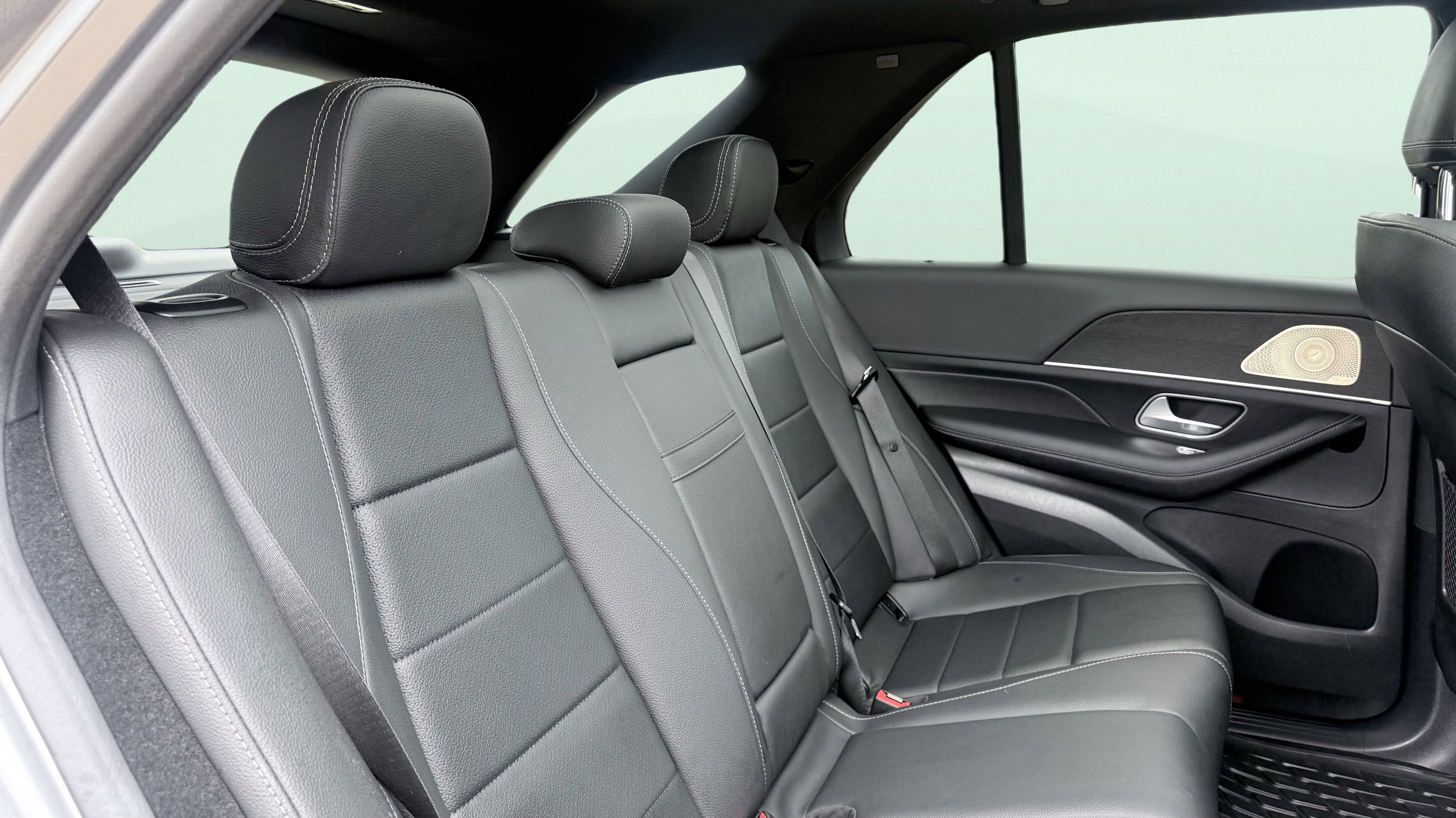 Used 2025 Mercedes-Benz GLE 450e 4MATIC image 44