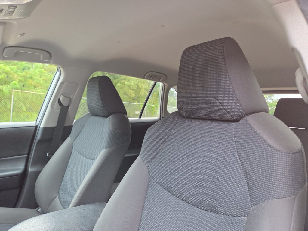 Certified 2024 Toyota RAV4 LE AWD/4WD image 24
