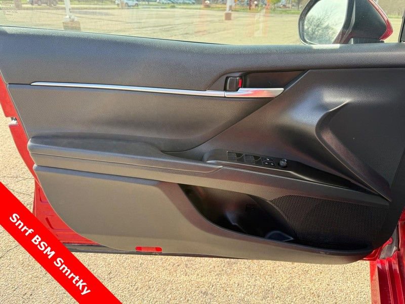 Used 2023 Toyota Camry LE w/ Convenience Package FWD image 19