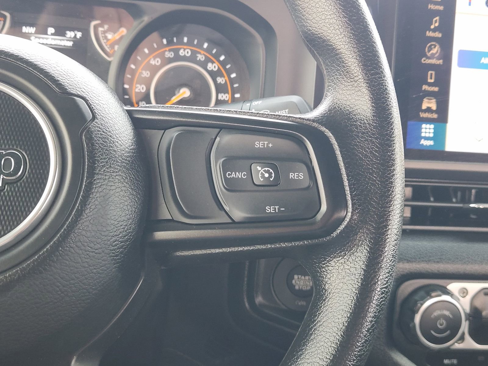 Used 2024 Jeep Wrangler Sport image 27