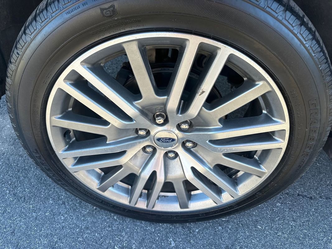 Used 2024 Ford Expedition Max Limited image 10