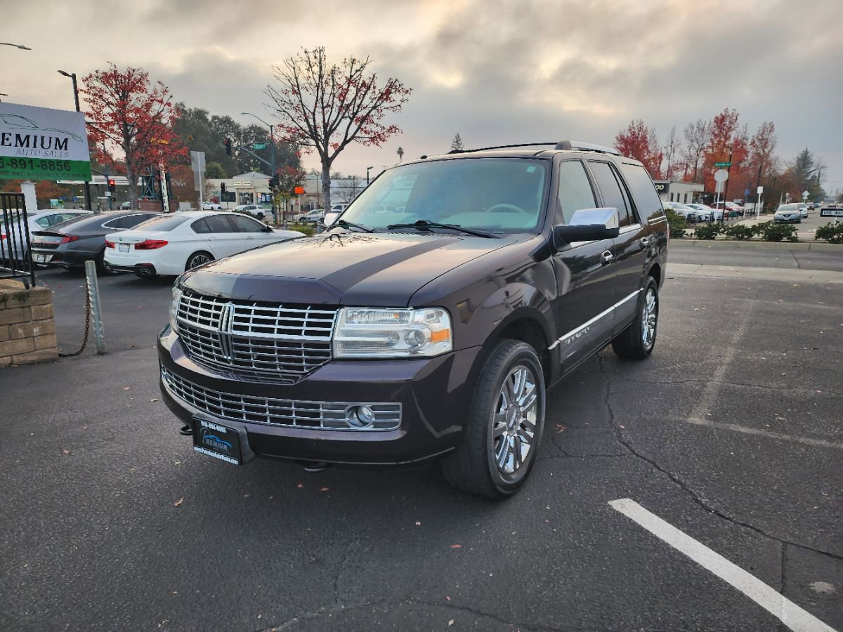 Used 2007 Lincoln Navigator Ultimate image 1