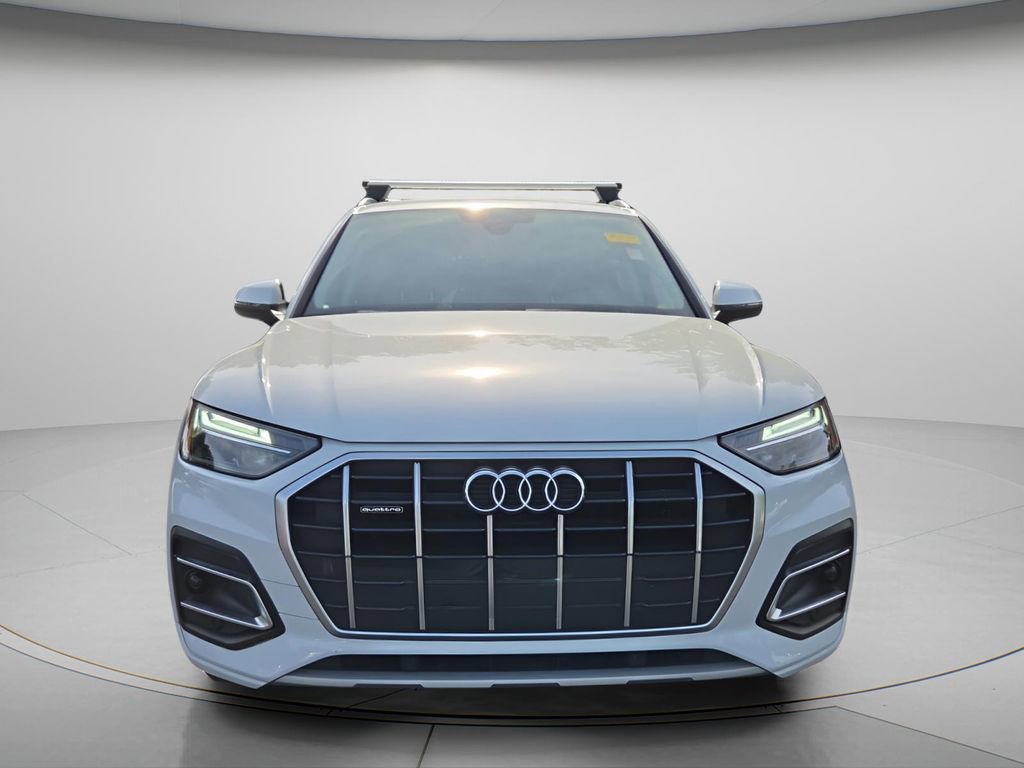 Used 2021 Audi Q5 2.0T Premium w/ Convenience Package image 4