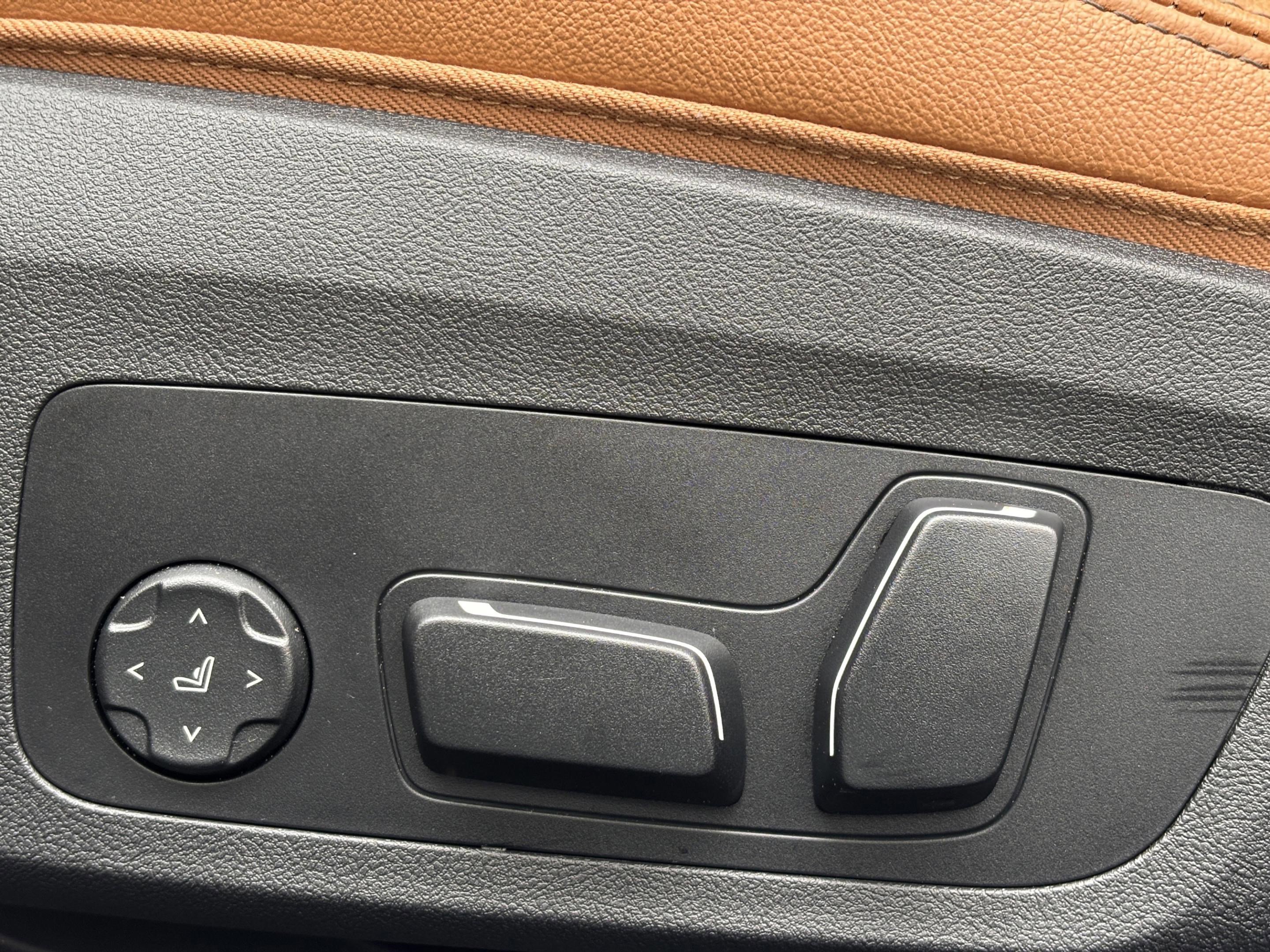 Used 2026 BMW M440i Coupe image 30