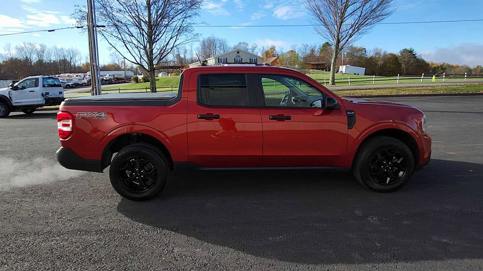 Used 2024 Ford Maverick XLT w/ XLT Luxury Package AWD/4WD image 9