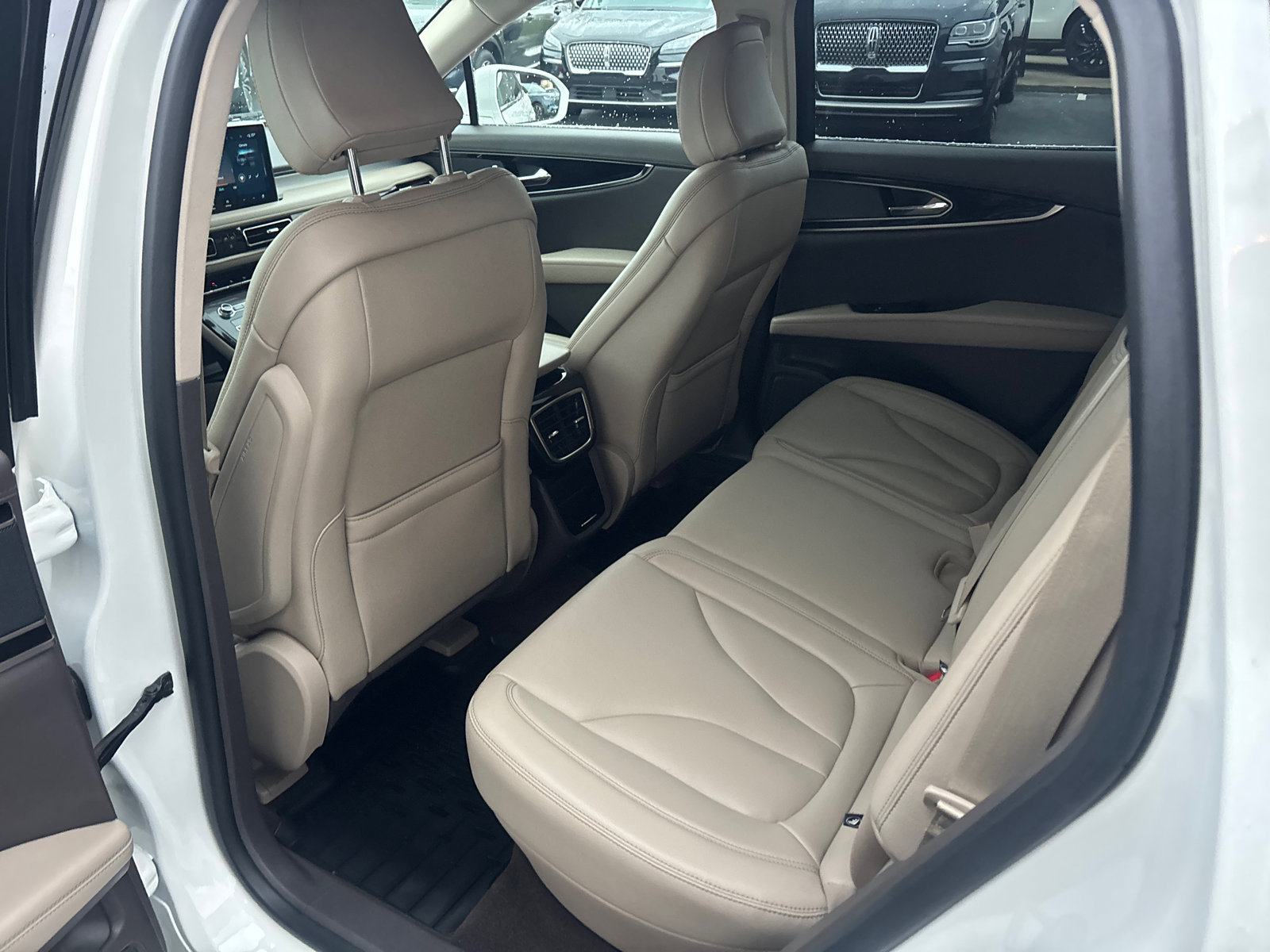 Certified 2023 Lincoln Nautilus FWD w/ Premium Package image 26