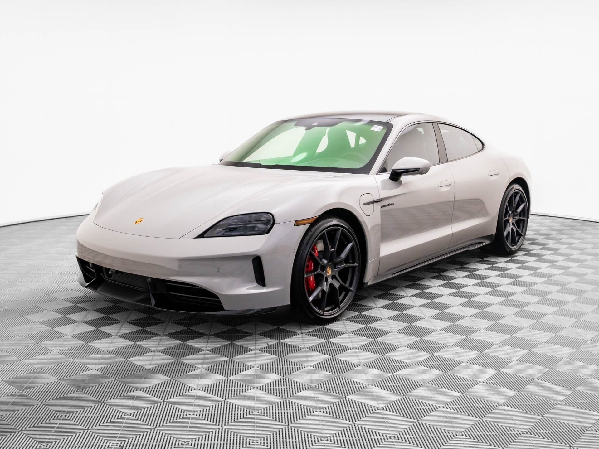 New 2026 Porsche Taycan GTS image 1