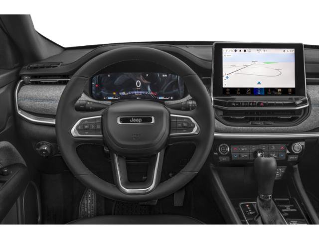 New 2026 Jeep Compass Latitude image 4