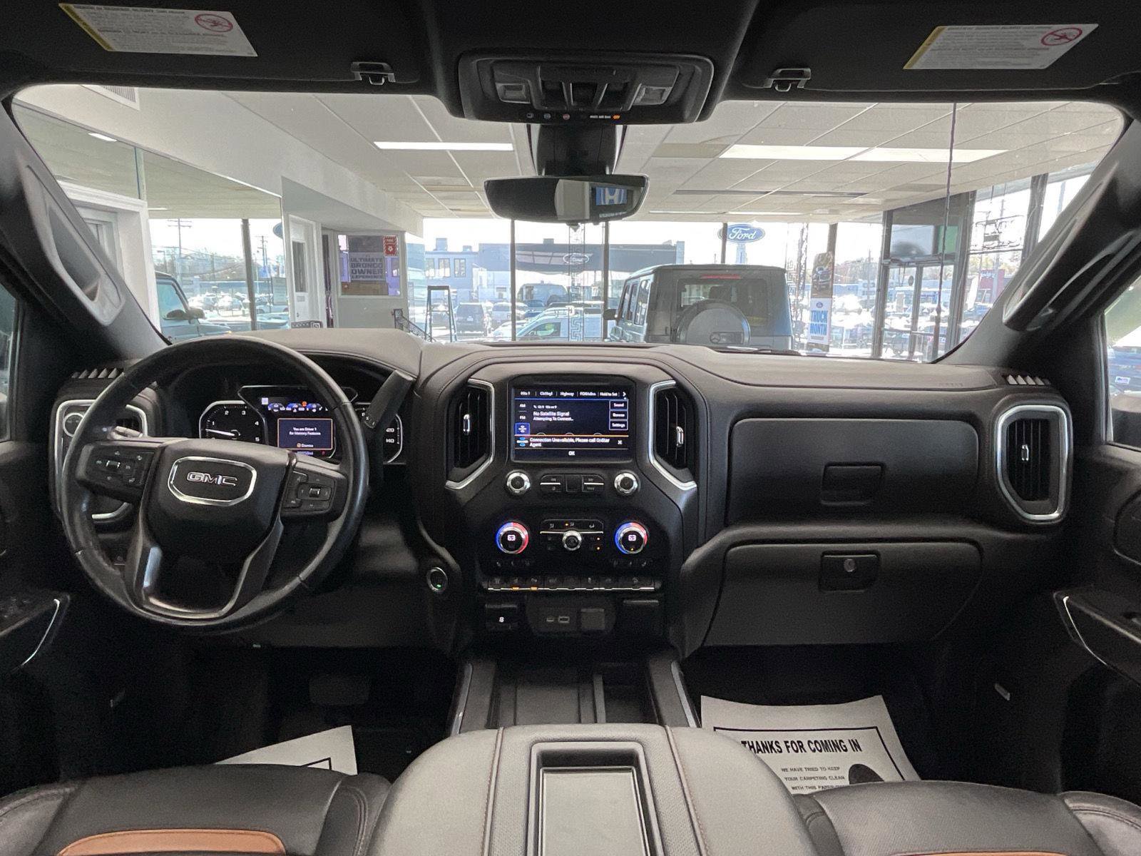 Used 2022 GMC Sierra 3500 AT4 w/ AT4 Premium Plus Package AWD/4WD image 16