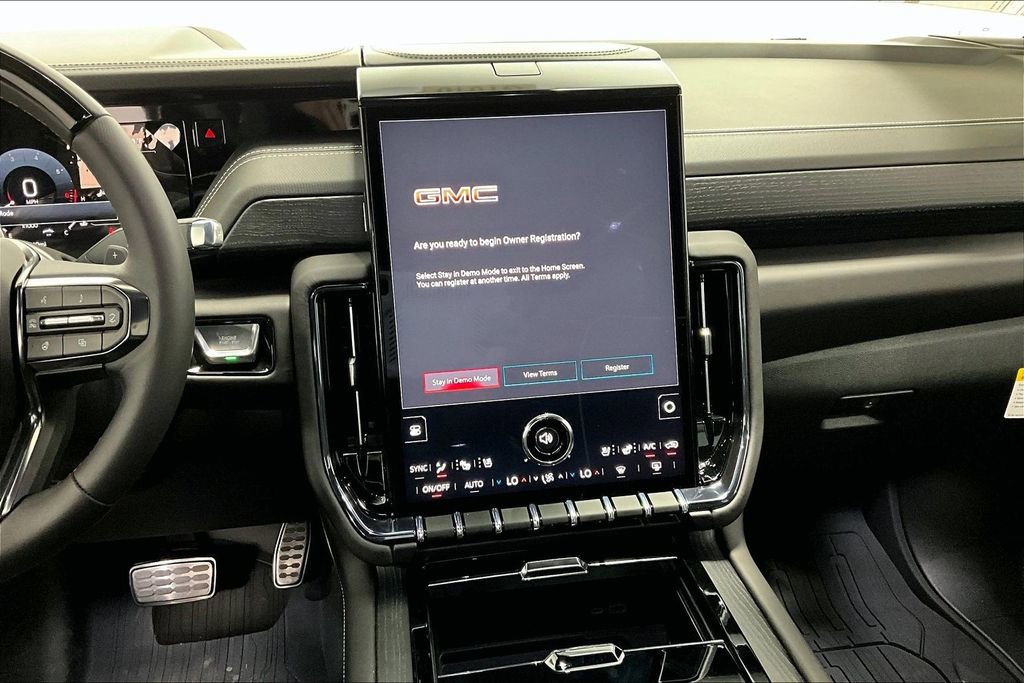 New 2026 GMC Yukon AT4 Ultimate AWD/4WD image 17