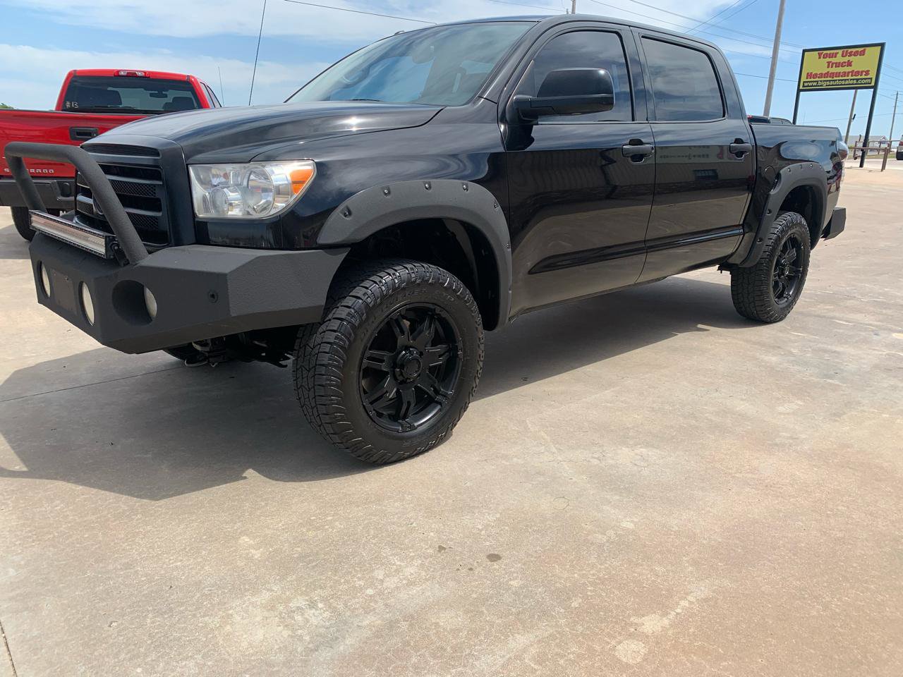 Used 2011 Toyota Tundra Limited w/ Platinum Pkg AWD/4WD image 3