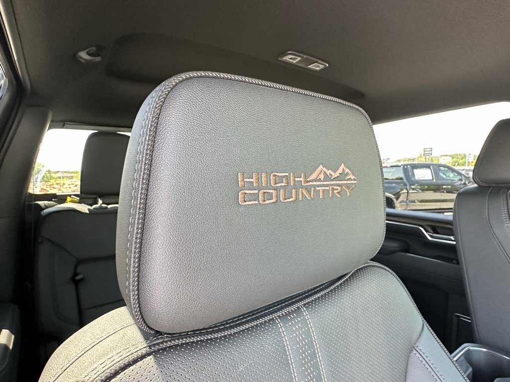 New 2025 Chevrolet Silverado 2500 High Country w/ Midnight Edition image 19