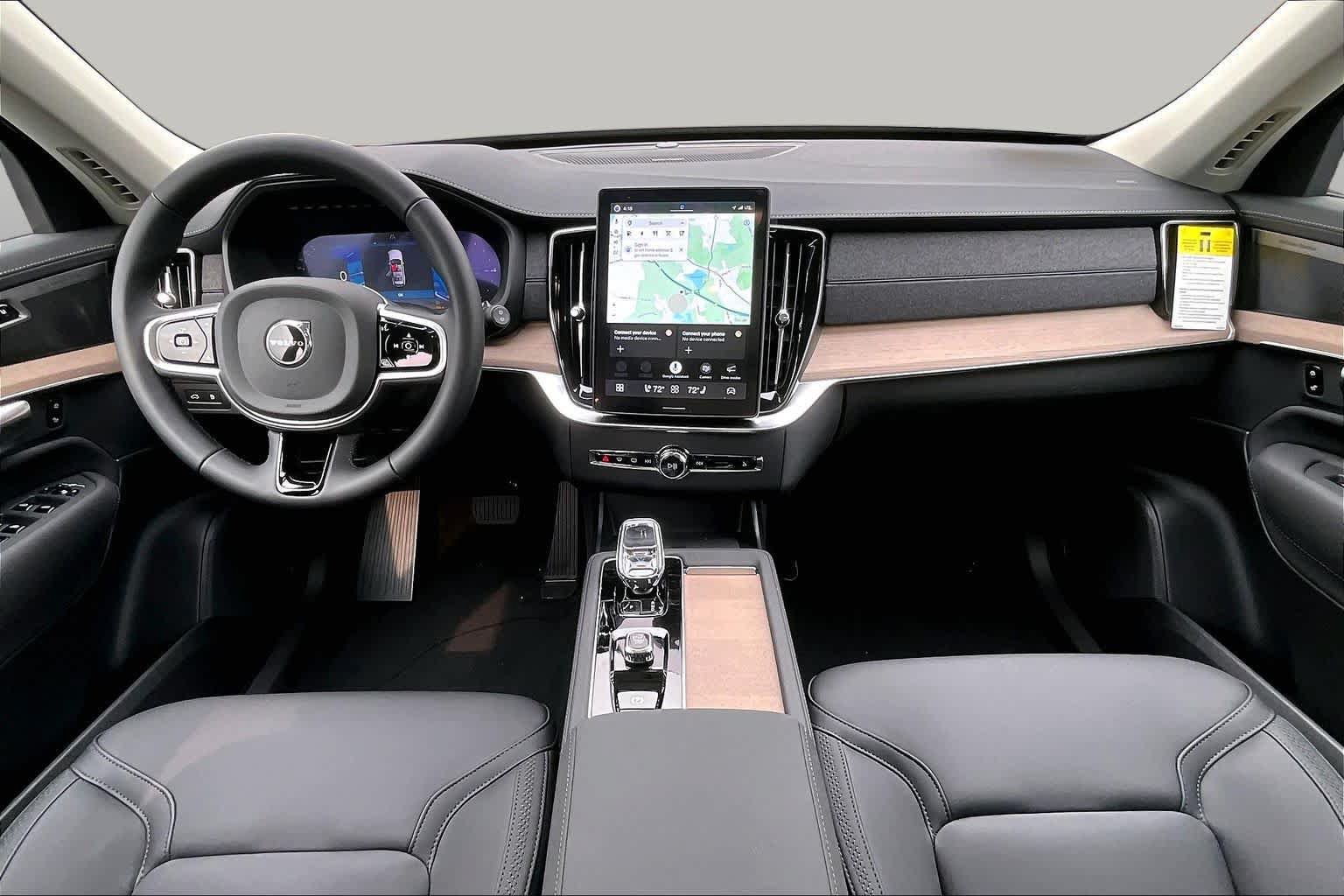 New 2026 Volvo XC90 T8 Plus w/ Protection Package Premier AWD/4WD image 7