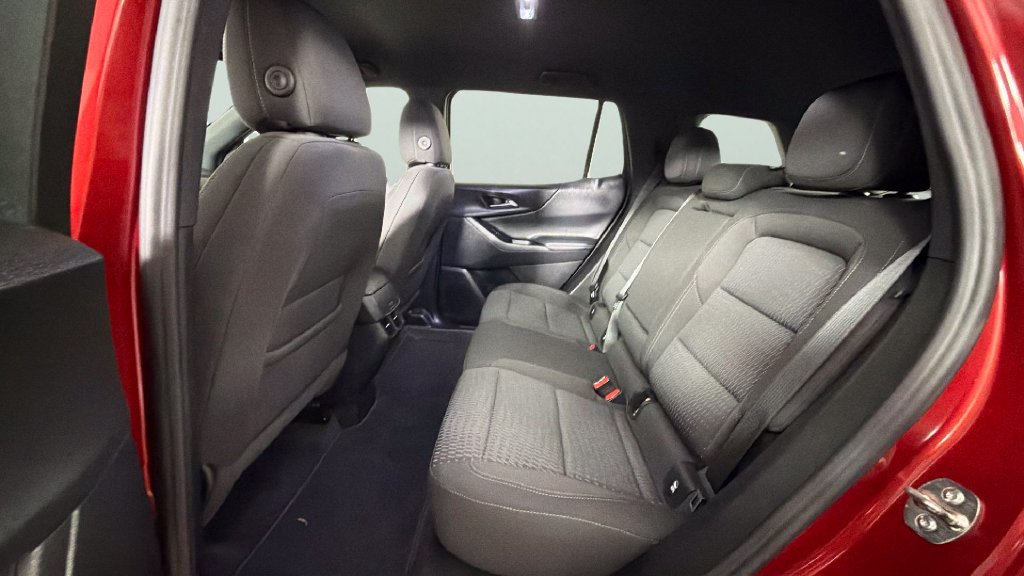 Certified 2026 Chevrolet Equinox LT w/ Safety and Technology Package FWD image 28