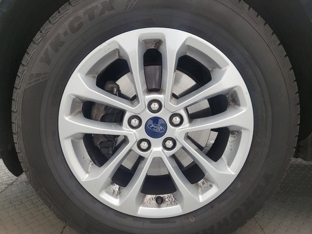 Used 2022 Ford Escape SE image 31