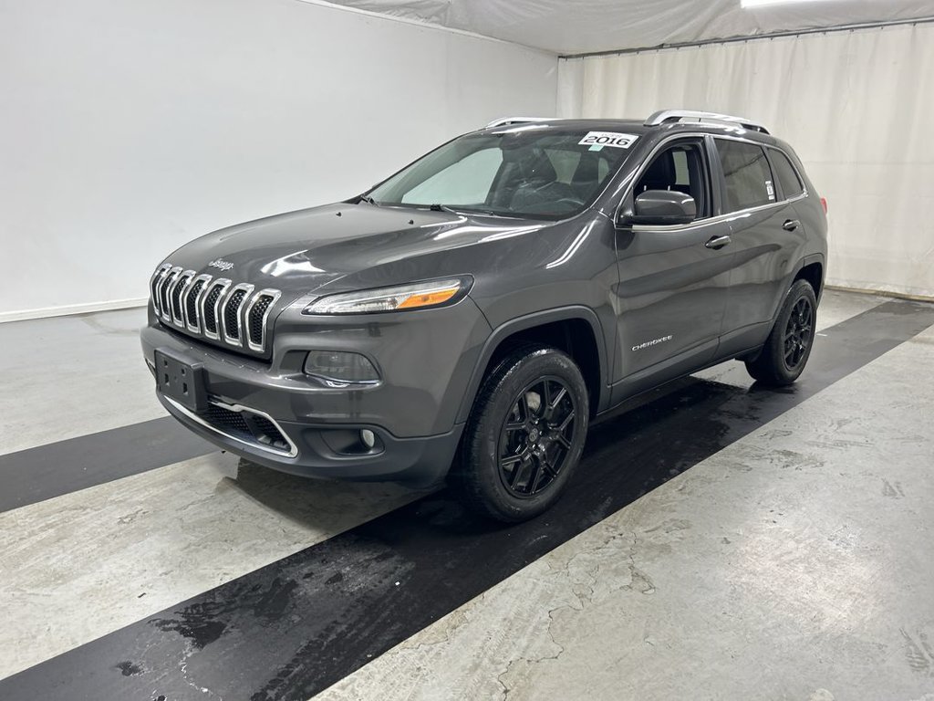 Used 2016 Jeep Cherokee Limited AWD/4WD image 5