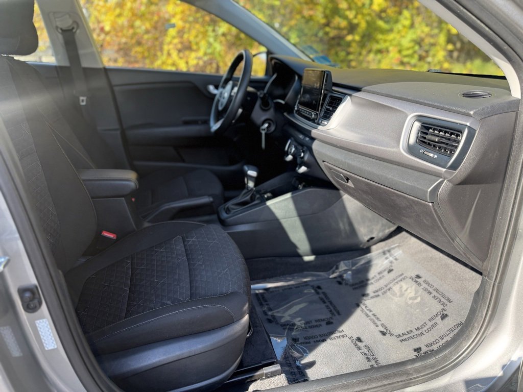 Used 2021 Kia Rio S image 21
