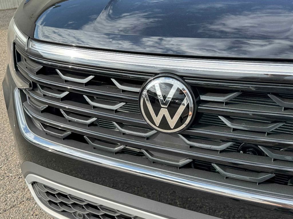 New 2026 Volkswagen Atlas Cross Sport SEL image 10