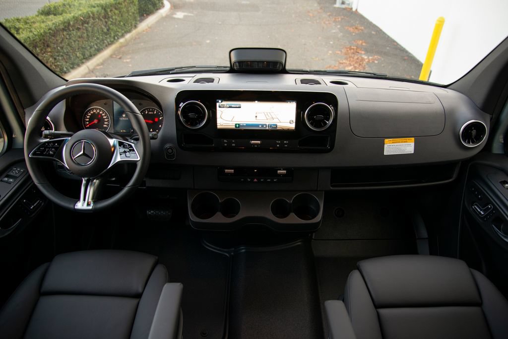New 2026 Mercedes-Benz Sprinter 2500 image 17