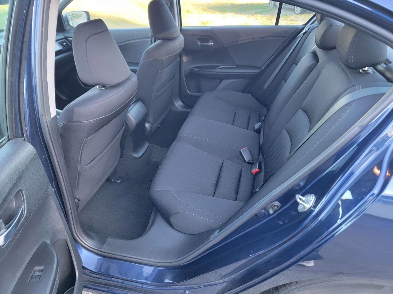 Used 2015 Honda Accord Sport image 12