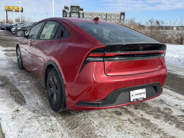 Used 2023 Toyota Prius LE image 36