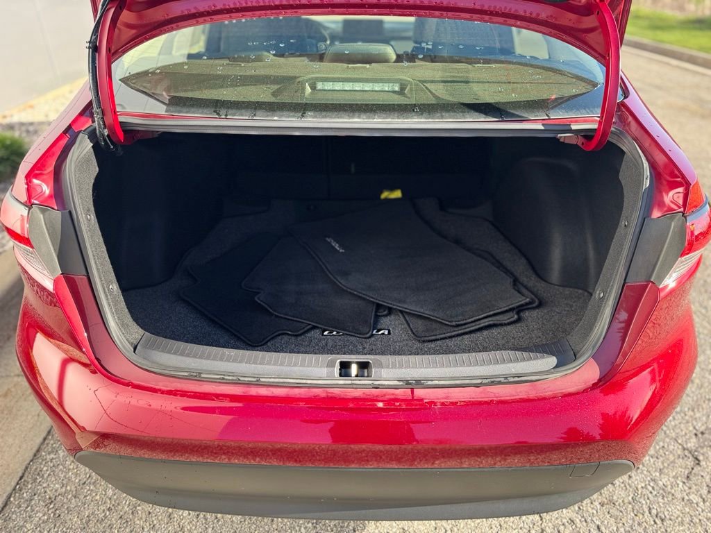 Used 2023 Toyota Corolla LE w/ Carpet Mat Package (TMS) FWD image 36
