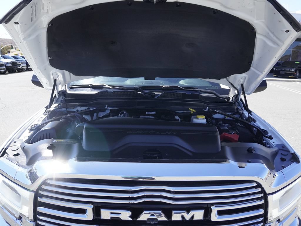 Certified 2022 RAM 3500 Laramie AWD/4WD image 33