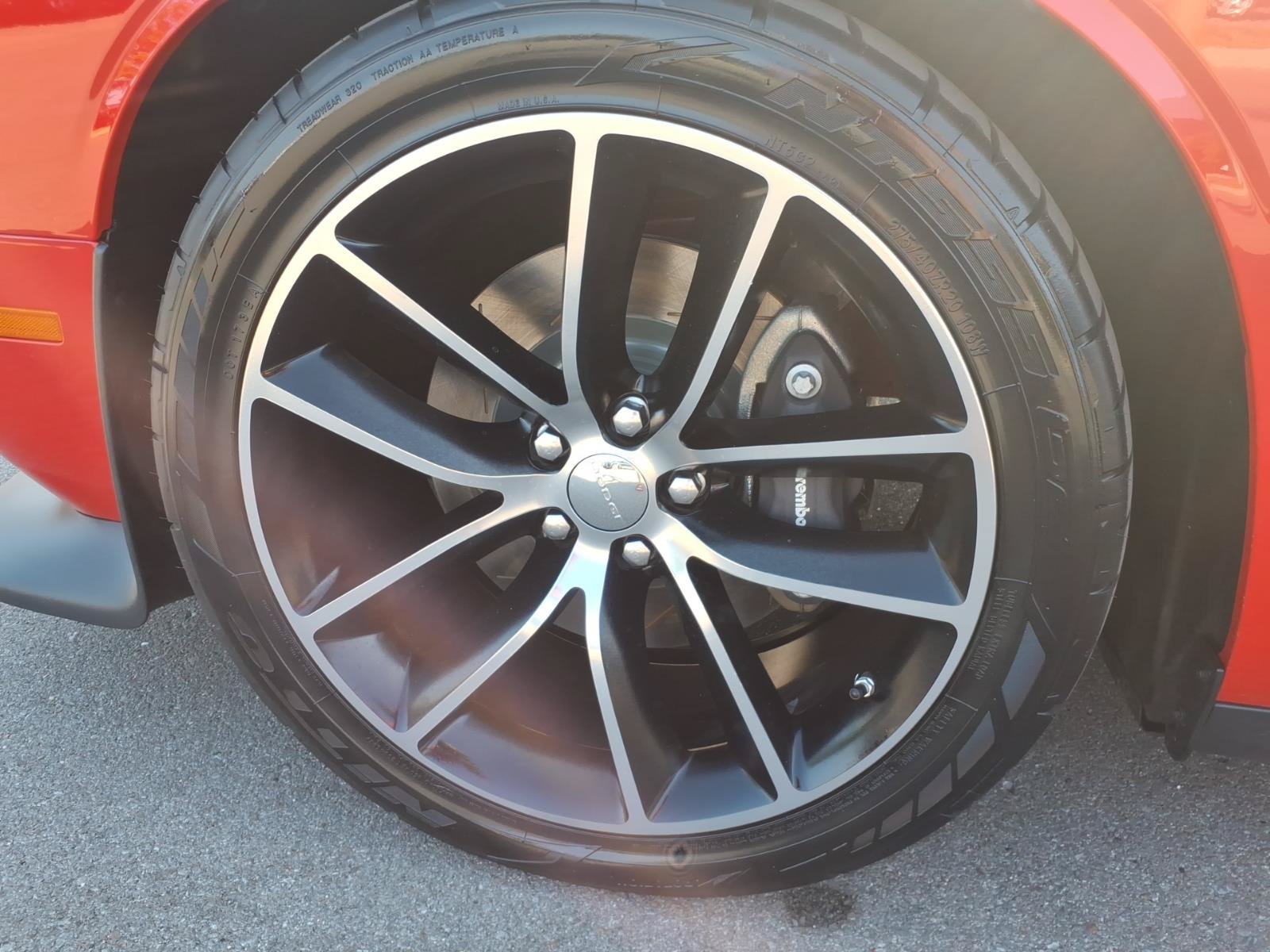 Used 2016 Dodge Challenger R/T Scat Pack RWD image 9