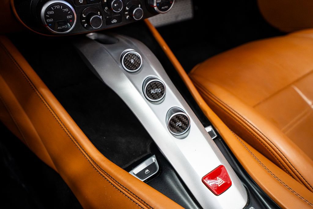 Used 2016 Ferrari California T image 55