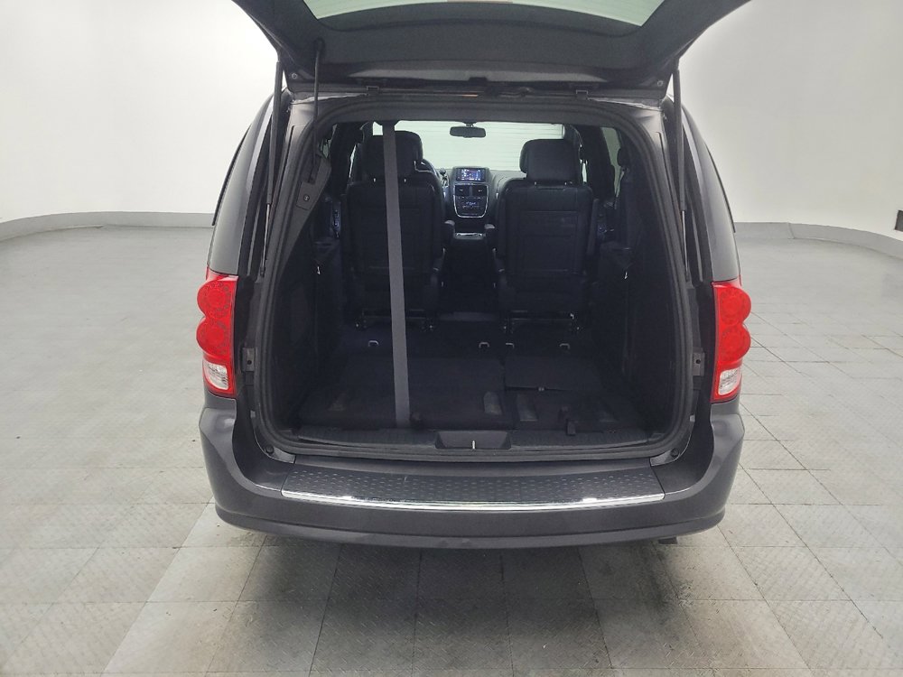 Used 2017 Dodge Grand Caravan GT FWD image 29