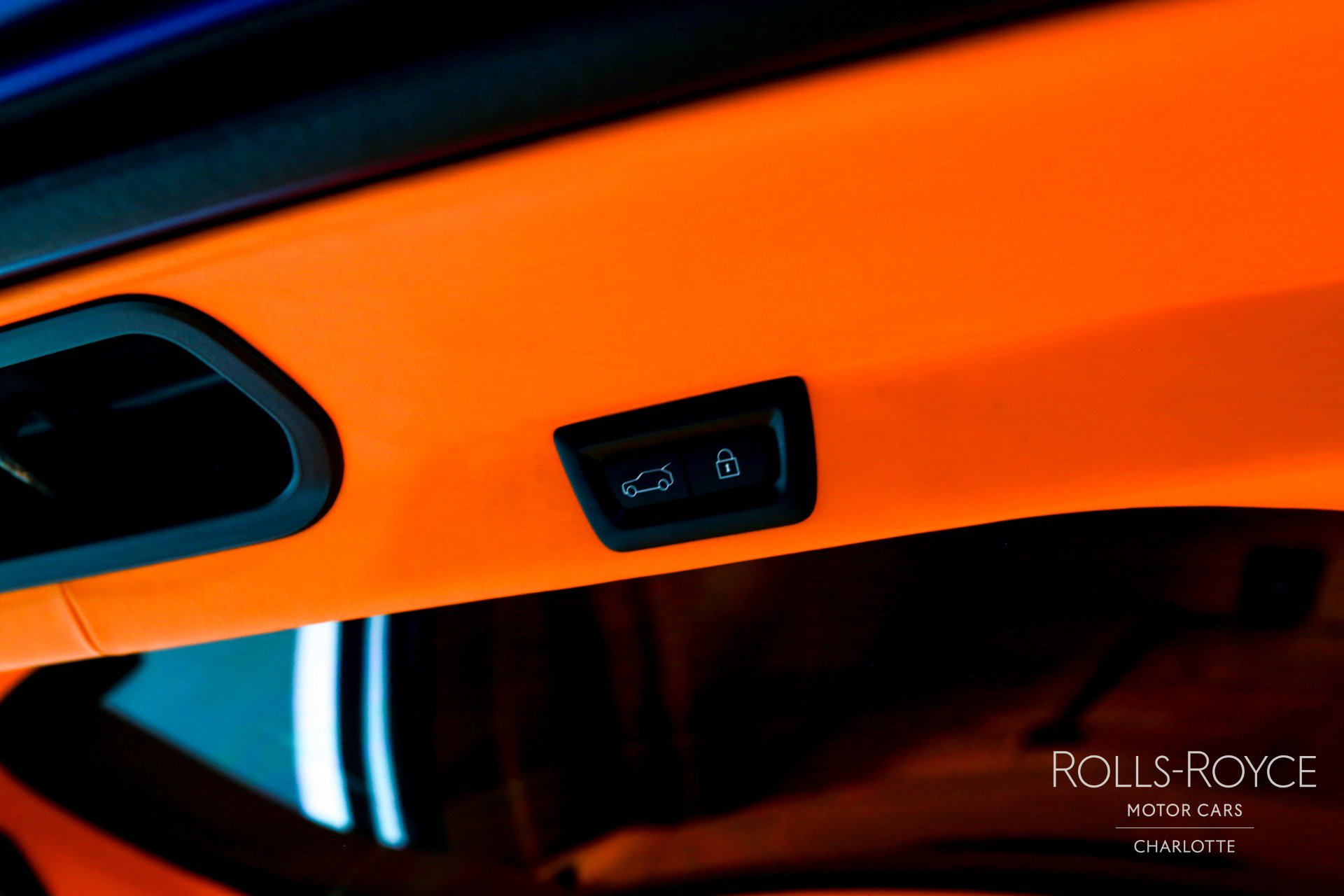 Used 2019 Rolls-Royce Cullinan image 24
