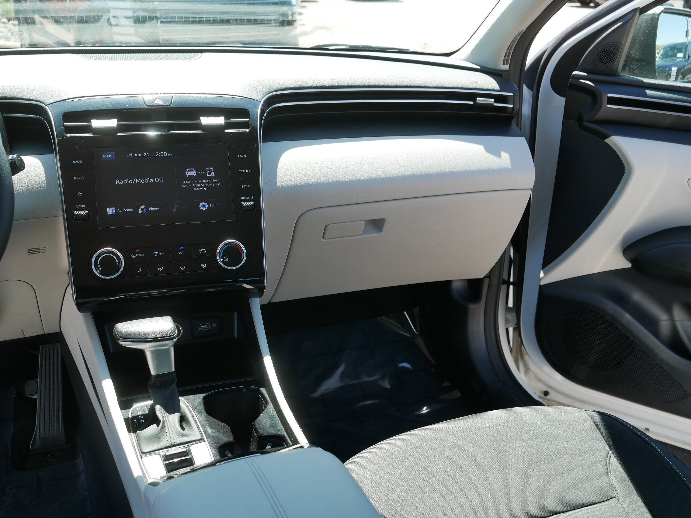 Used 2022 Hyundai Tucson SE AWD/4WD image 22