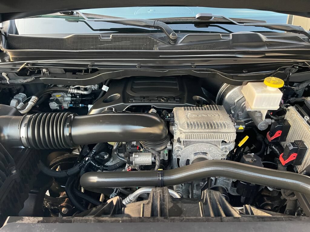 Used 2020 RAM 1500 Big Horn AWD/4WD image 34