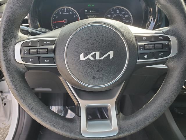 Used 2022 Kia K5 LXS FWD image 16