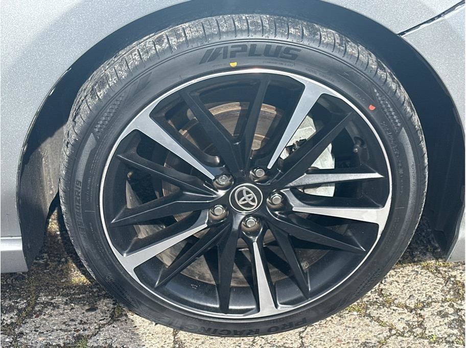 Used 2020 Toyota Camry XSE w/ Carpet Mat Package image 10