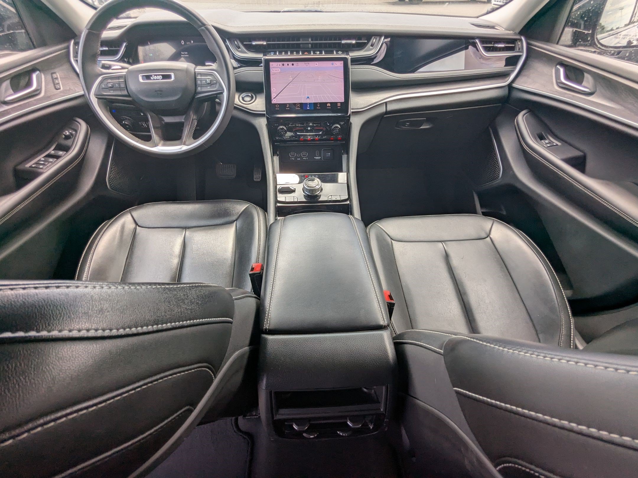 Used 2023 Jeep Grand Cherokee 4WD 4xe image 23