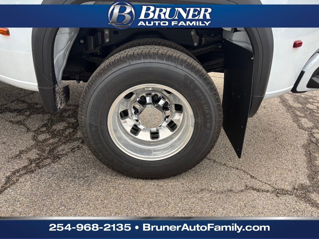 New 2026 GMC Sierra 3500 Denali w/ Denali Reserve Package image 13