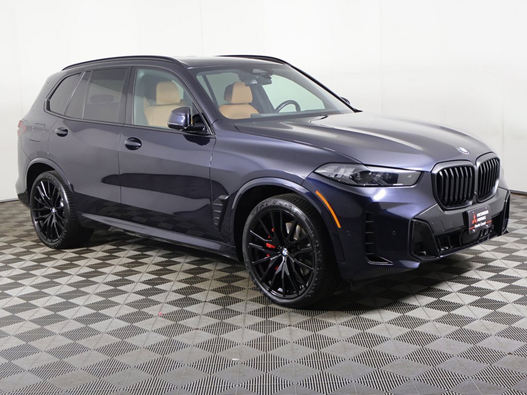 Used 2024 BMW X5 xDrive40i w/ M Sport Package image 55