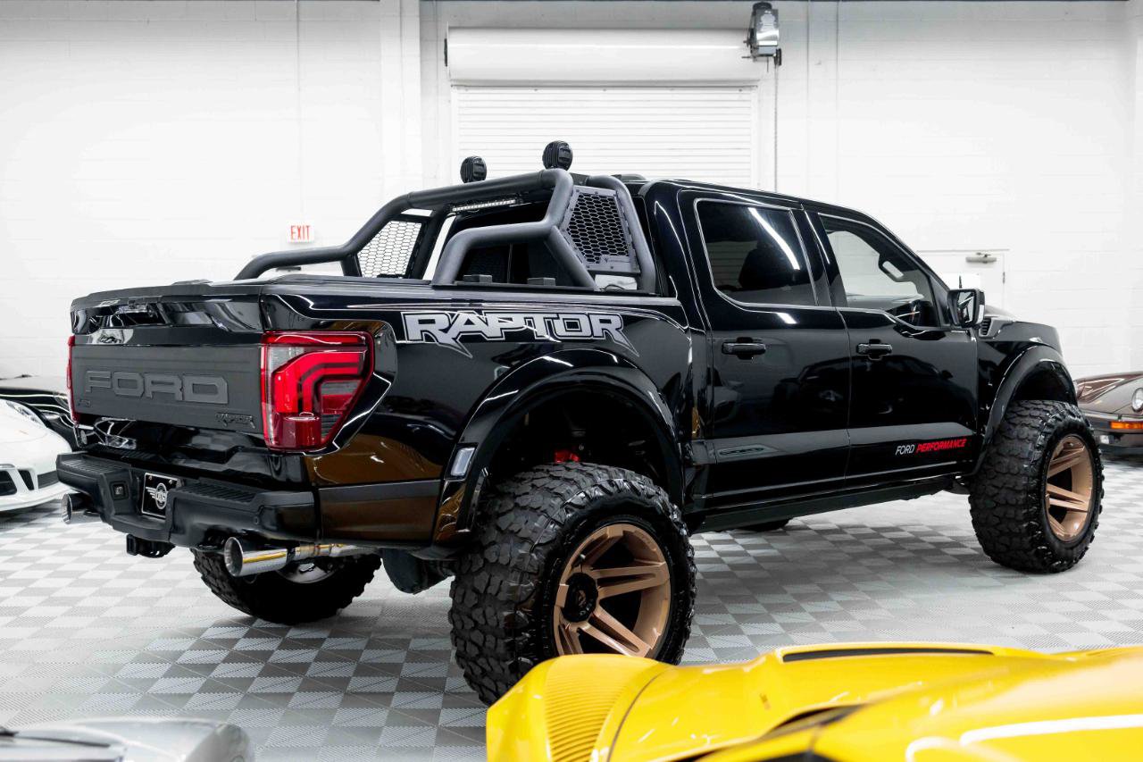 Used 2024 Ford F150 Raptor AWD/4WD image 7