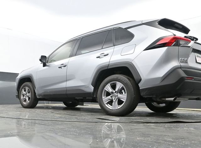 Used 2025 Toyota RAV4 XLE image 24