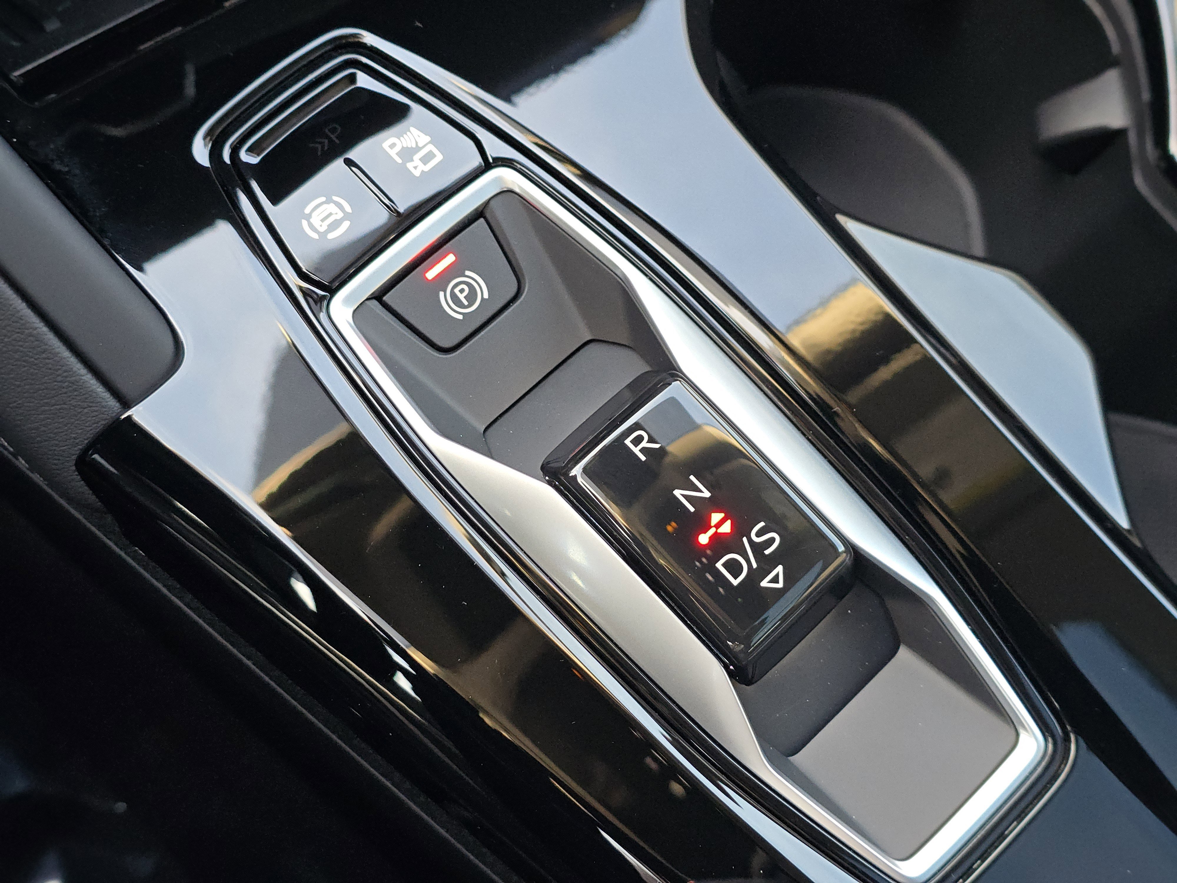 New 2025 Audi Q5 Premium Plus image 26