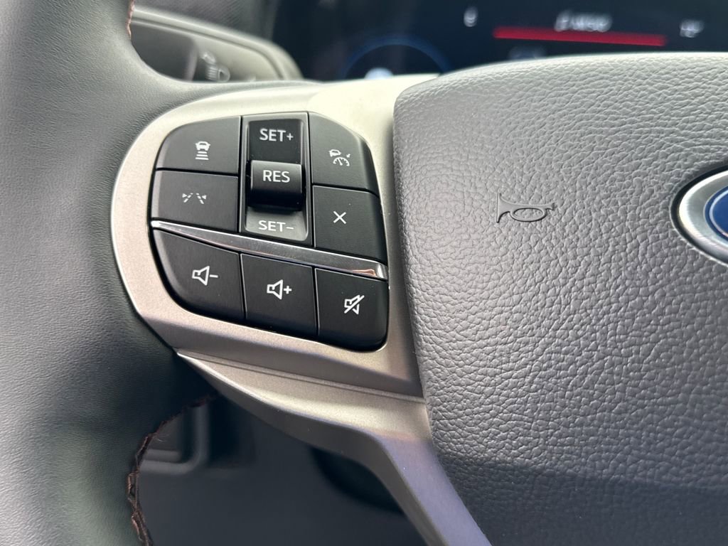 New 2026 Ford Explorer Active image 22